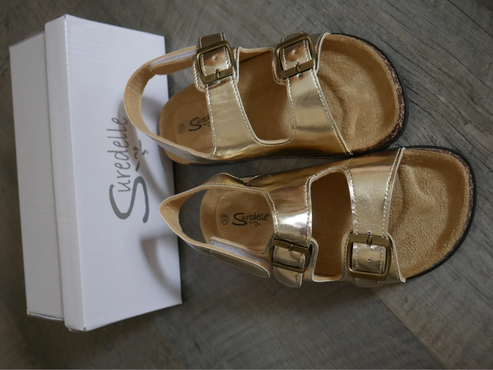 Sandalias doradas para niños – photo 2